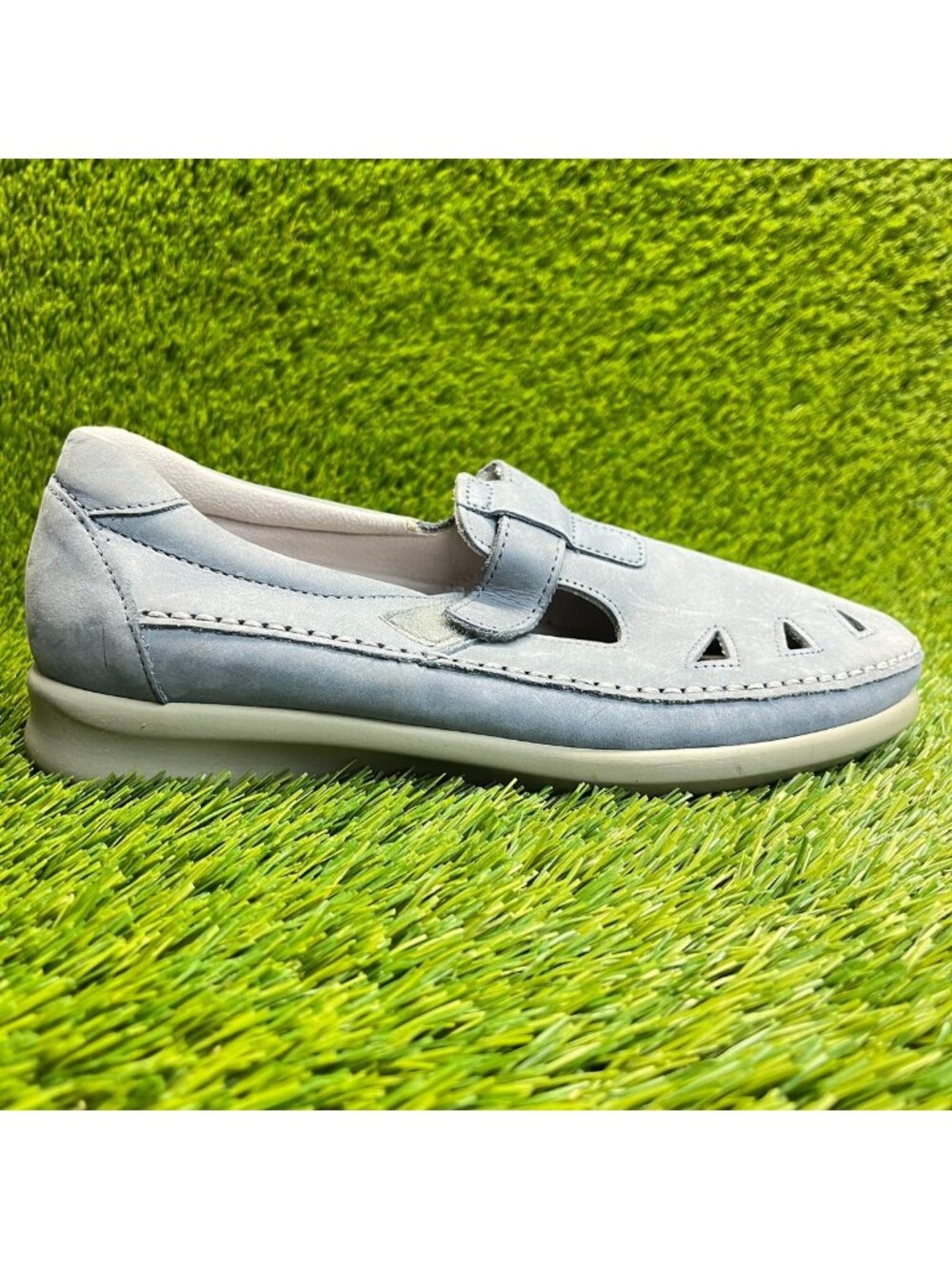 SAS Roamer Womens Size 8 Blue Casual Comfort Leather Slip On Loafer Shoes